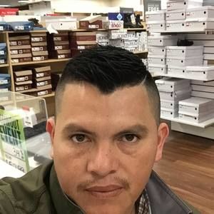 Meet your Posher, Ricardo